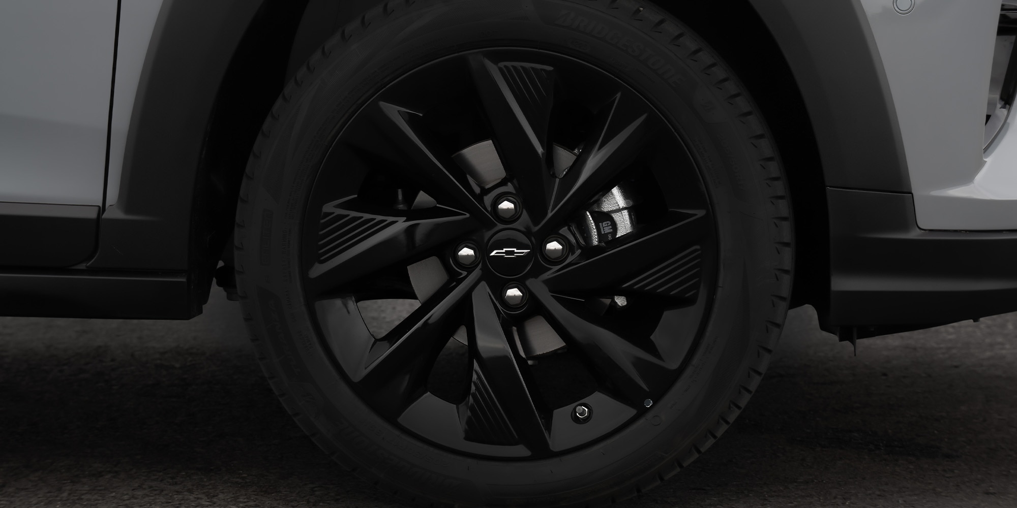 rines deportivos Chevrolet Sonic 2027