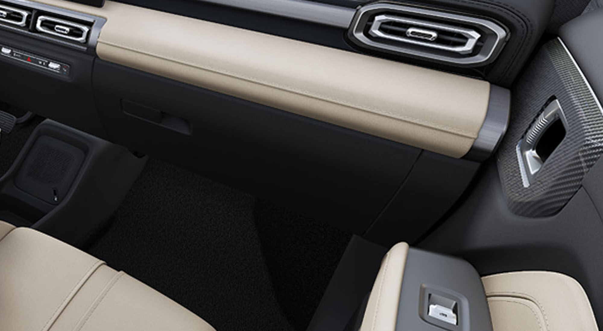 Interior beige lado pasajero Spark EUV